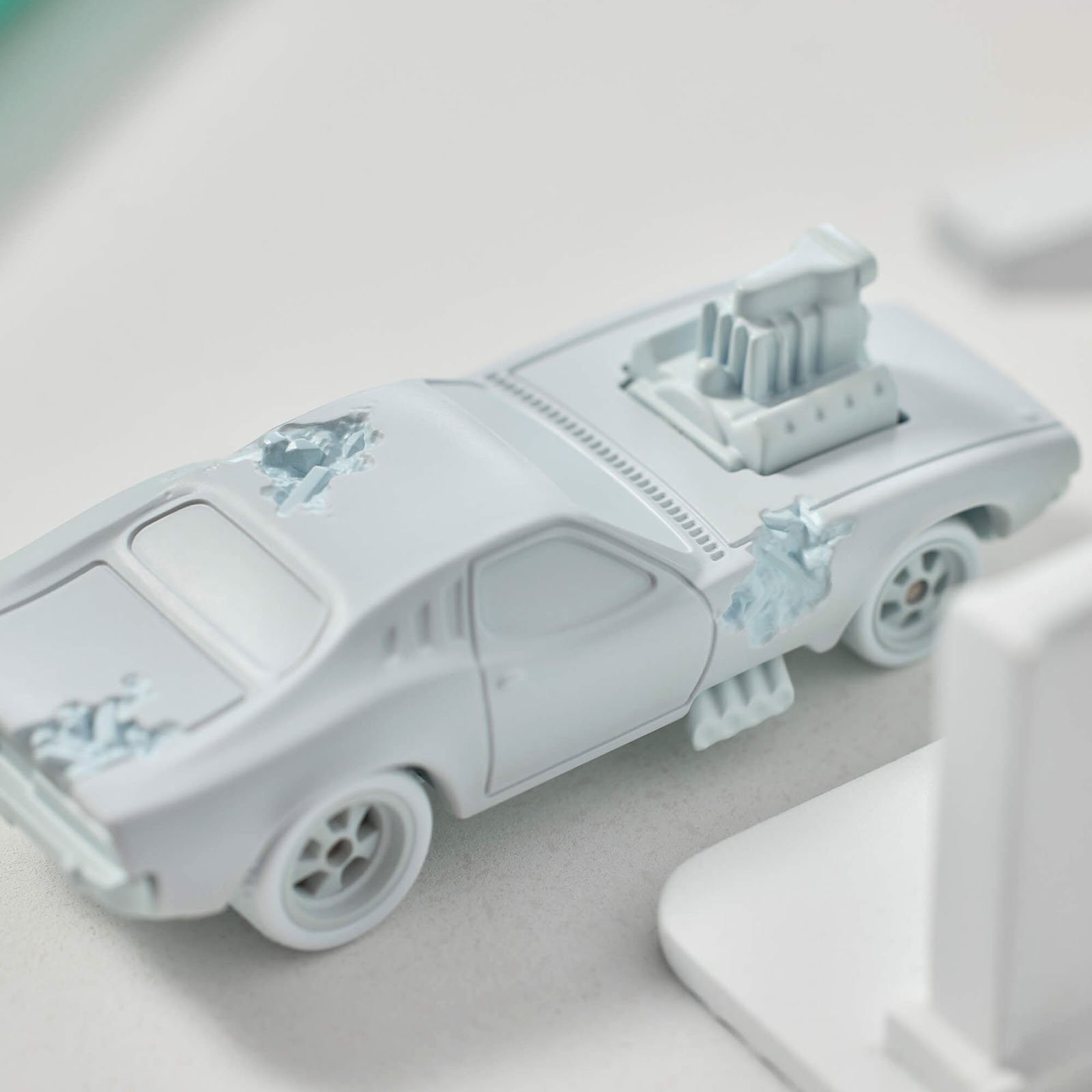 Hot Wheels - Daniel Arsham Rodger Dodger - HPJ28 Escala Miniaturas
