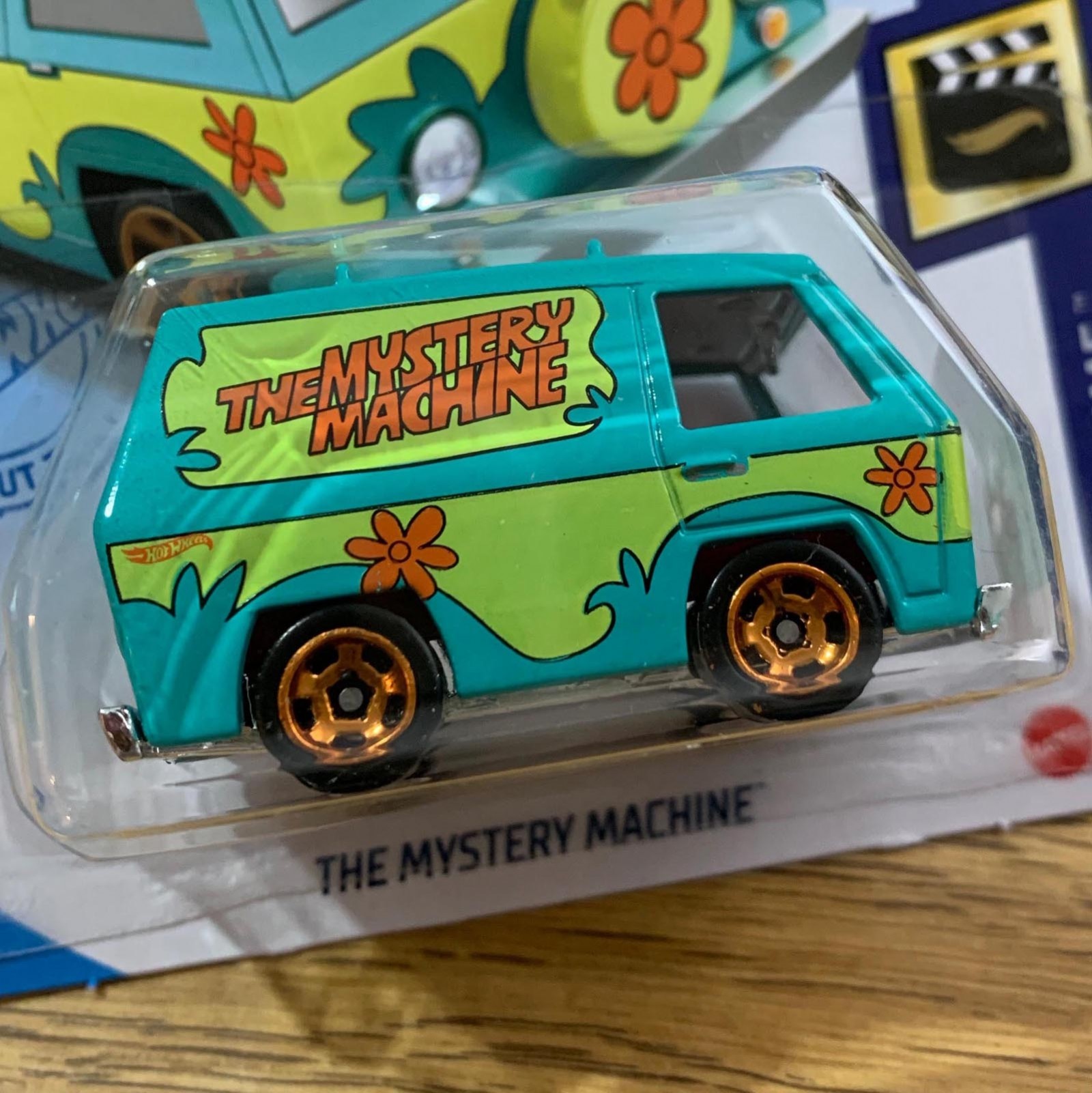Hot Wheels - The Mystery Machine - GRX97 Escala Miniaturas by Mão