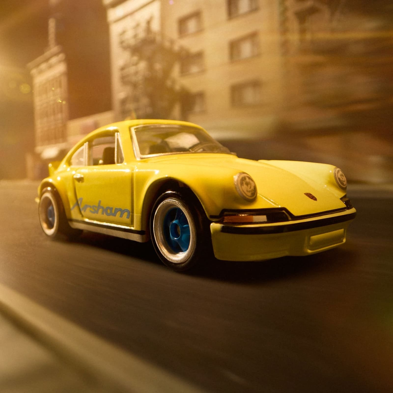 Hot Wheels - 1973 Porsche 911 RSA Daniel Arsham - Mattel Creations